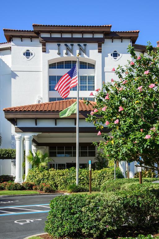 イン アット ペリカン ベイ North North Naples エクステリア 写真